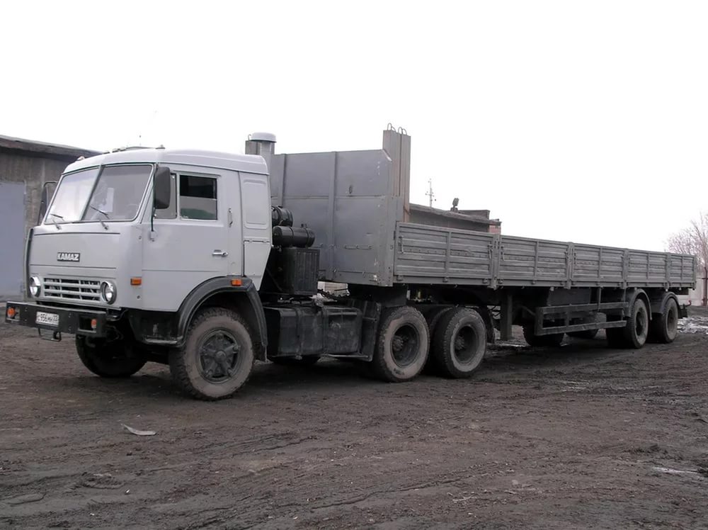 Бортовая машина  (длина кузова 12м.)