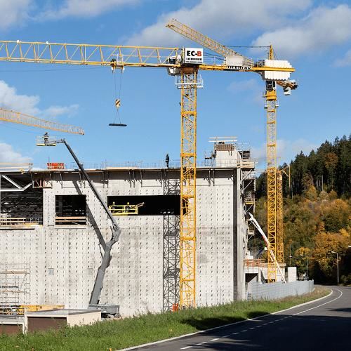 Аренда башенного крана LIEBHERR 90 EC-B6 Аренда башенного крана LIEBHERR 90 EC-B6